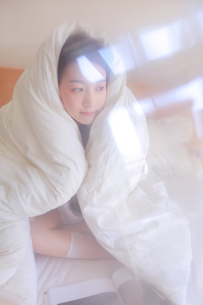 镜子里看我怎么进入你